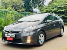 Toyota Prius S Touring 2011 Car