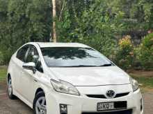 Toyota Prius S 2011 Car