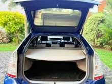 https://riyasewana.com/uploads/toyota-prius-s-2011-213552012873.jpg