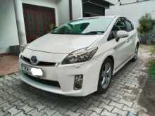 Toyota Prius S Touring 2011 Car