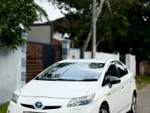 Toyota Prius S Touring 2011 Car