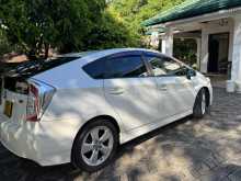 https://riyasewana.com/uploads/toyota-prius-s-2011-2310083612233.jpg