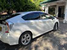 https://riyasewana.com/uploads/toyota-prius-s-2011-2419190512022.jpg