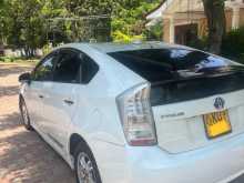https://riyasewana.com/uploads/toyota-prius-s-2011-28543212523.jpg