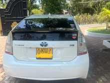 https://riyasewana.com/uploads/toyota-prius-s-2011-28543212592.jpg