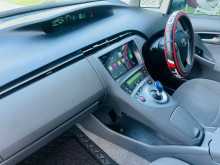 https://riyasewana.com/uploads/toyota-prius-s-2011-300534012113.jpg