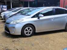 https://riyasewana.com/uploads/toyota-prius-s-2011-3012380112673.jpg