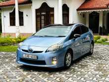Toyota PRIUS S TOURING 2011 Car