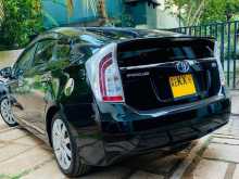 https://riyasewana.com/uploads/toyota-prius-s-2011-719053612782.jpg