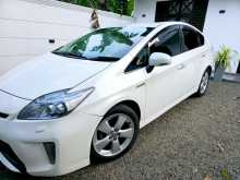 Toyota PRIUS S TOURING 2012 Car