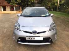 Toyota PRIUS S LED 2012 Car