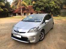 https://riyasewana.com/uploads/toyota-prius-s-2012-1018132512994.jpg