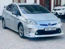 Toyota Prius S LED 2012 Car