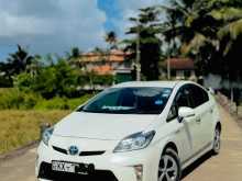 Toyota PRIUS S LED 2012 Car