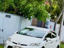 Toyota Prius S LED LIMITED 2012 Car