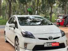 Toyota Prius S Grade 2012 Car