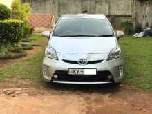 Toyota PRIUS S LED 2012 Car