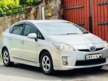 Toyota Prius S Grade 2012 Car