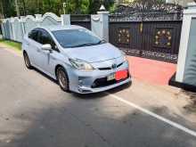 Toyota Prius S Grade 2012 Car