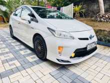https://riyasewana.com/uploads/toyota-prius-s-2012-2112280712012.jpg