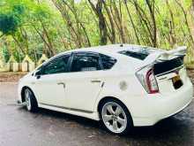 https://riyasewana.com/uploads/toyota-prius-s-2012-219221412394.jpg