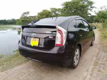 Stunning Toyota Prius Three 2014 Images