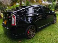 Toyota Prius S 2012 Car