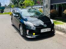 Toyota Prius S Touring 2012 Car