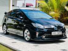 Toyota Prius S Touring 2012 Car