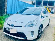 Toyota Prius S Grade 2012 Car