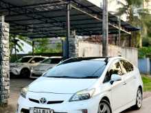 Toyota Prius S Touring 2012 Car