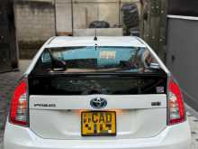 https://riyasewana.com/uploads/toyota-prius-s-2013-1019071212262.jpg