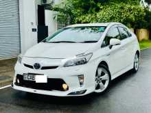 Toyota Prius S Touring 2013 Car