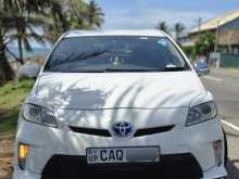 Toyota Prius S LED 2013 Car