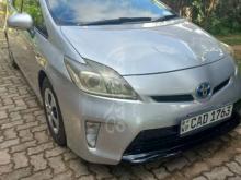 Toyota Prius S LED 2013 Car