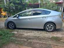 https://riyasewana.com/uploads/toyota-prius-s-2013-1420275012934.jpg