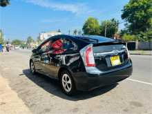 https://riyasewana.com/uploads/toyota-prius-s-2013-1519252712324.jpg