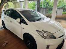 Toyota Prius S Limited 2013 Car