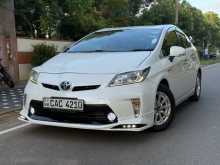 https://riyasewana.com/uploads/toyota-prius-s-2013-1821223712092.jpg