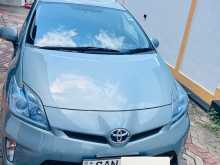 Toyota Prius S Grade 2013 Car