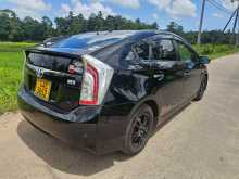 https://riyasewana.com/uploads/toyota-prius-s-2013-198545112443.jpg