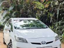 Toyota Prius S LED 2013 Car