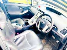 https://riyasewana.com/uploads/toyota-prius-s-2013-217070212092.jpg