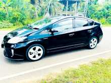 https://riyasewana.com/uploads/toyota-prius-s-2013-217070212104.jpg