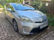 Toyota Prius S LED 2013 Car