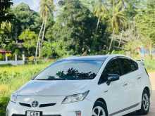 Toyota Prius S Led 2013 Car
