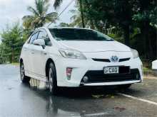 Toyota Prius S LED 2013 Car