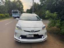 Toyota Prius S Limited 2013 Car