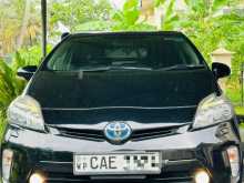Toyota Prius S Touring 2013 Car