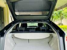 https://riyasewana.com/uploads/toyota-prius-s-2013-2413022412093.jpg